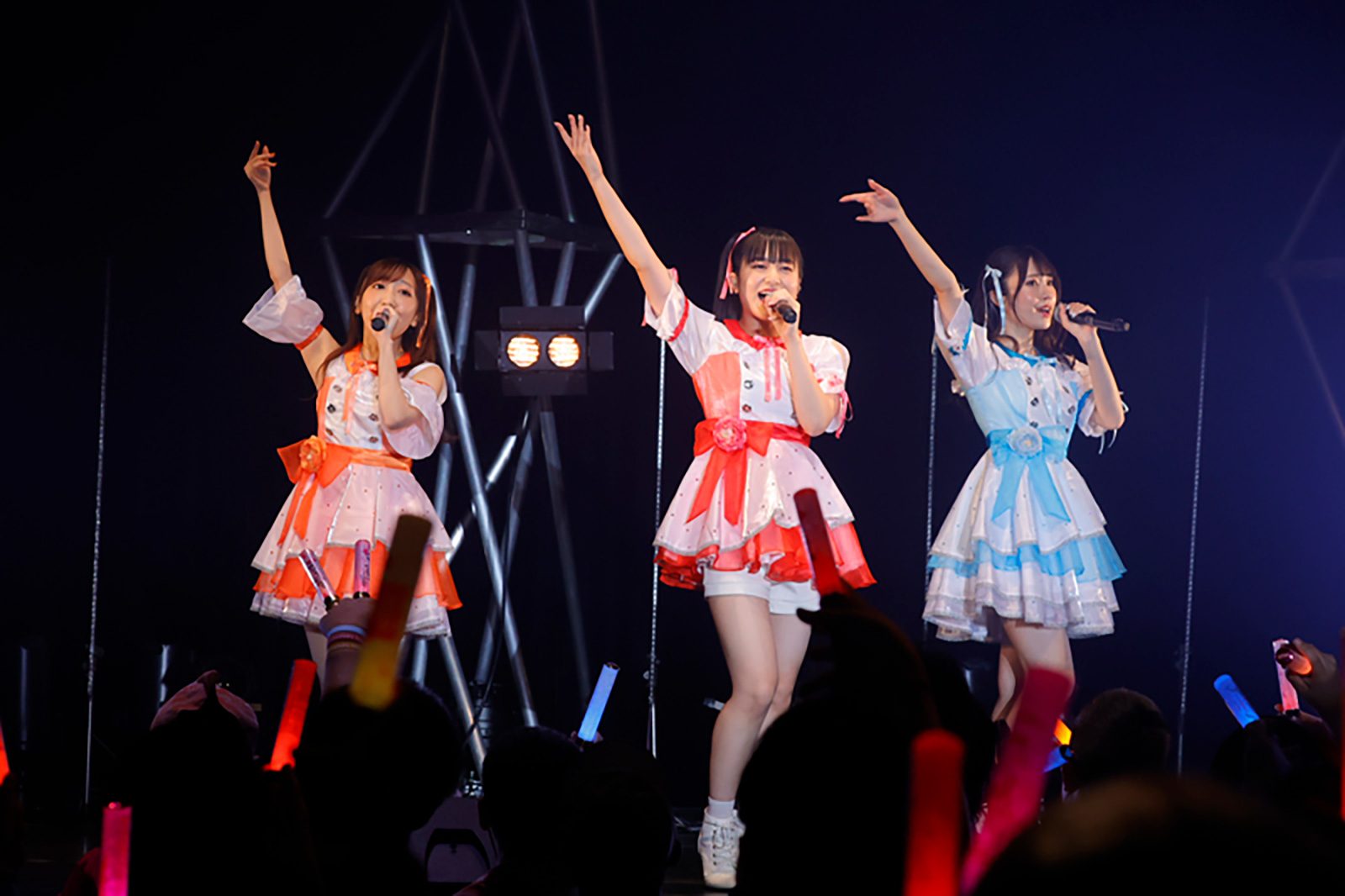 快心の公演がファンの熱い想いを生み、奇跡を呼び込んだ―― “Run Girls, Run！5th Anniversary Live Tour Get Set, 5！”東京公演レポート - 画像一覧（6/6）