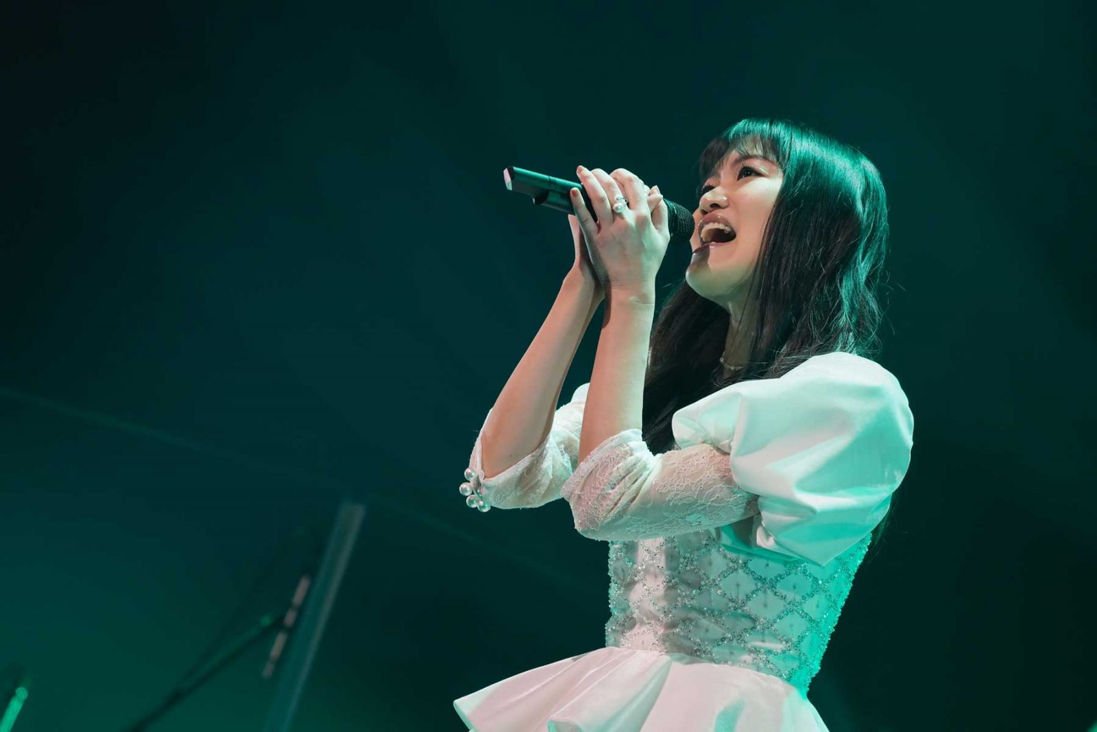 渾身の最新ナンバー連発。早見沙織、3年越しに届けた光と命の煌めき“Special Live 2023 Before Dawn－夜明けに君と”レポート