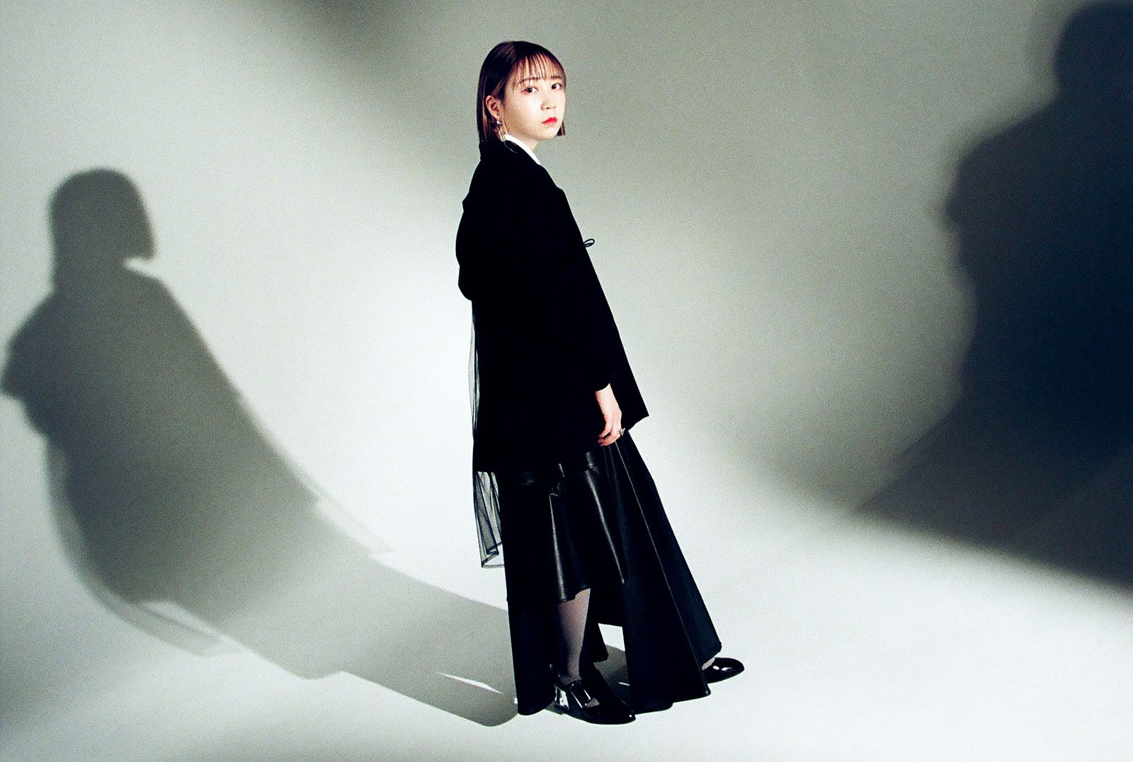 夏川椎菜、7thシングル「ユエニ」5月17日発売決定！　タイトルおよび先行アー写を公開