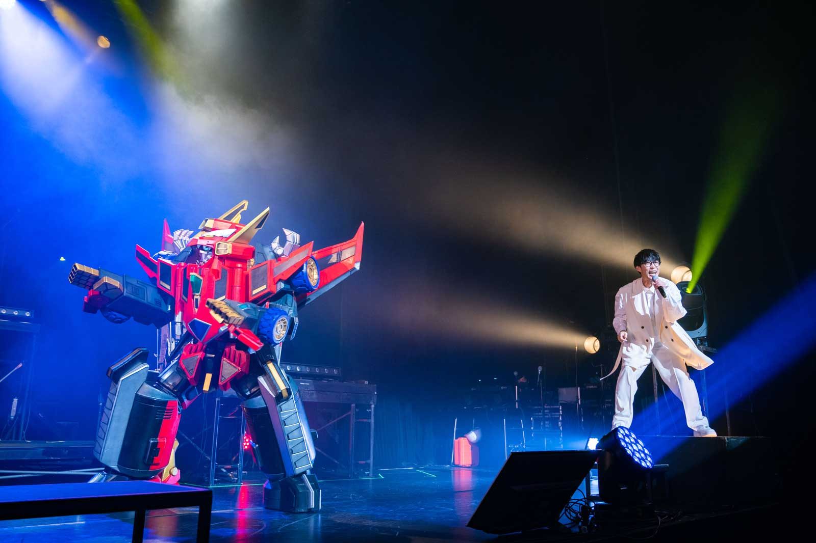 「ようこそジャパリパークへ」の大合唱がオーイシマサヨシを包んだ歓喜の日。超満員のワンマンライブで体験したのは“一分の隙もないエンターテインメント”だった - 画像一覧（4/14）