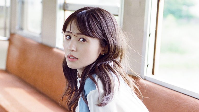 逢田梨香子、TVアニメ『スキップとローファー』EDテーマ「ハナウタとまわり道」配信開始！