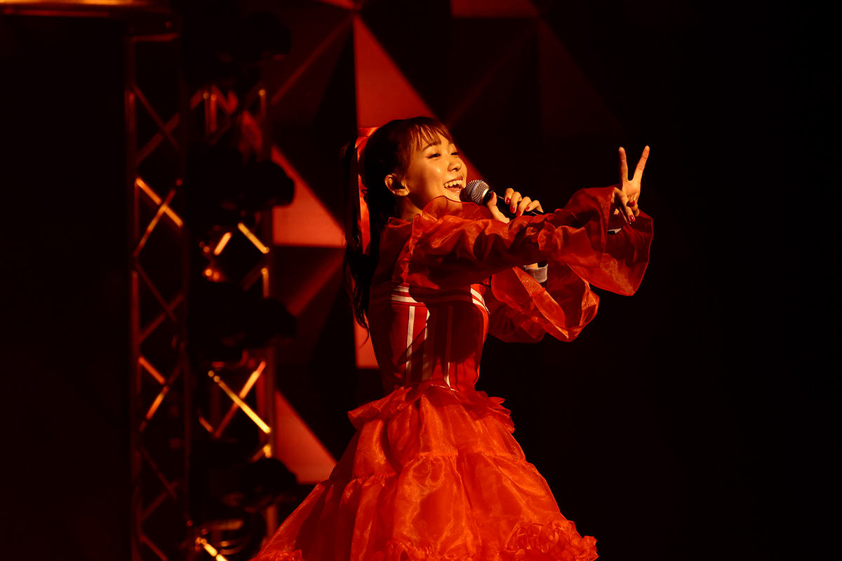 angela、来栖りん、斉藤朱夏、She is Legend、halca、前田佳織里、May’nが熱演！“リスアニ！LIVE SPECIAL EDITION ナツヤスミ”最速レポート - 画像一覧（20/25）