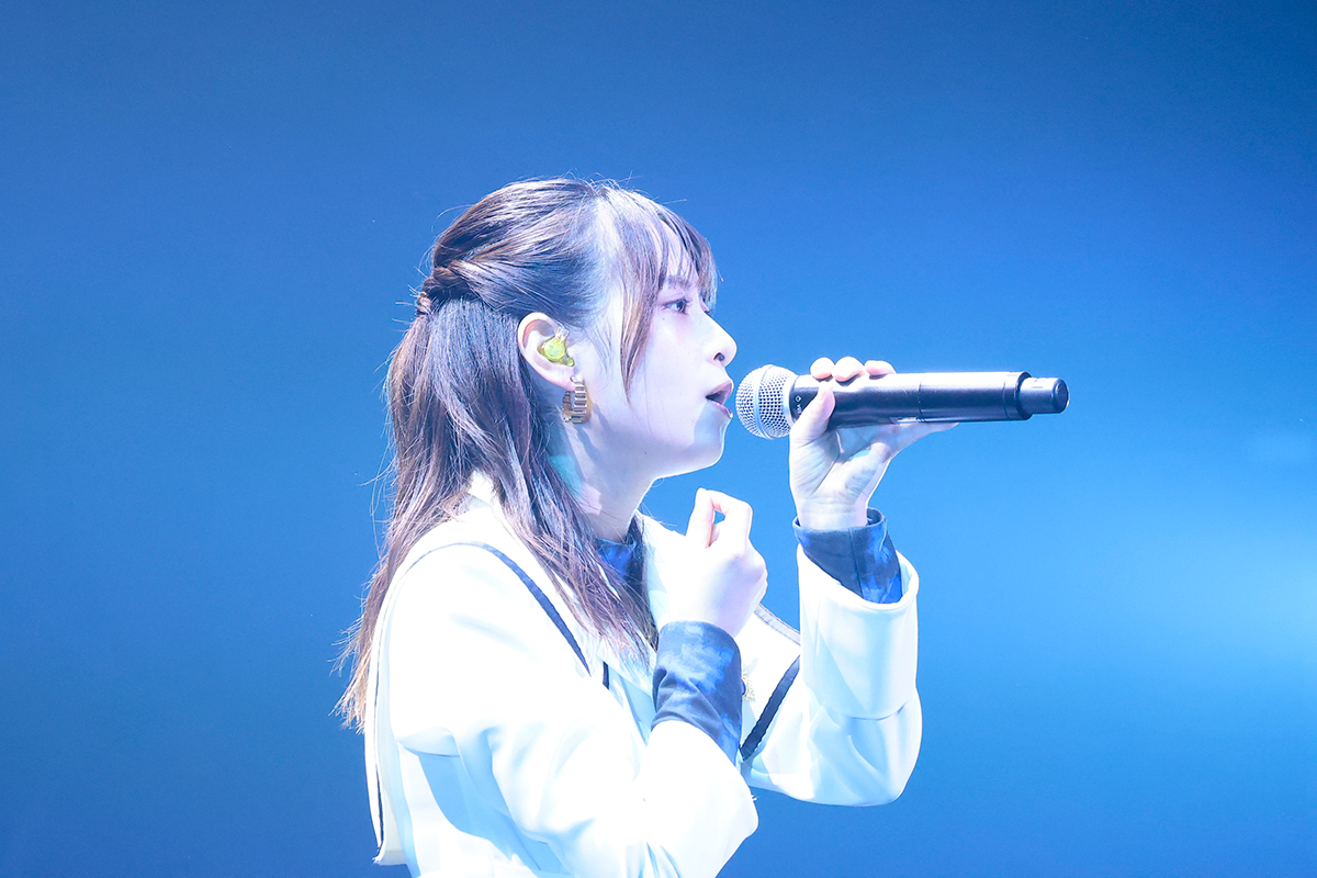 angela、来栖りん、斉藤朱夏、She is Legend、halca、前田佳織里、May’nが熱演！“リスアニ！LIVE SPECIAL EDITION ナツヤスミ”最速レポート - 画像一覧（17/25）