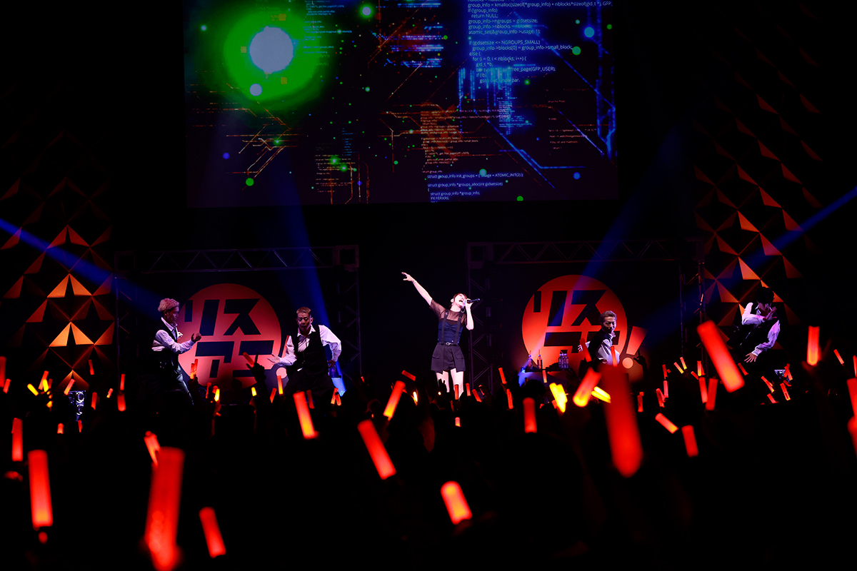 angela、来栖りん、斉藤朱夏、She is Legend、halca、前田佳織里、May’nが熱演！“リスアニ！LIVE SPECIAL EDITION ナツヤスミ”最速レポート - 画像一覧（2/25）