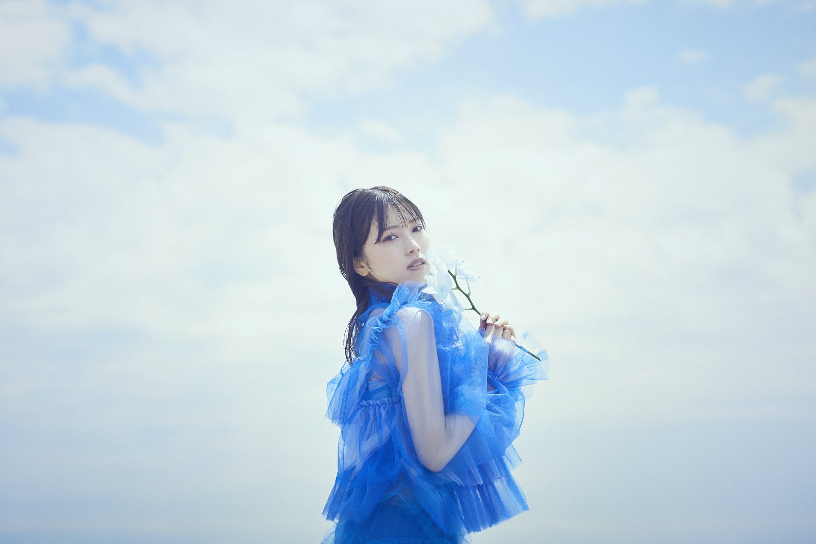 ソロデビュー5周年を迎えた石原夏織が表現する“青春のもどかしさ”と“家族愛”――ニューシングル「Paraglider」が映すアーティストとしての進化と真価 - 画像一覧（1/4）