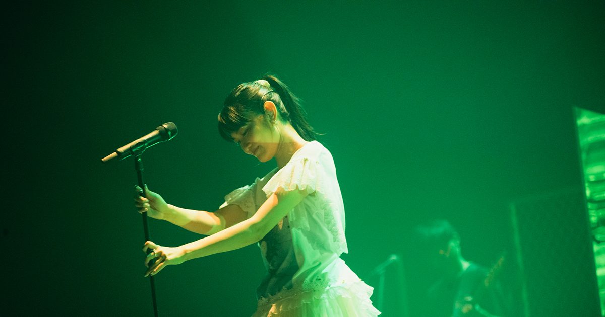 始めよう 何度でも ここから”――早見沙織が紡いだ、光と闇、はじまりと