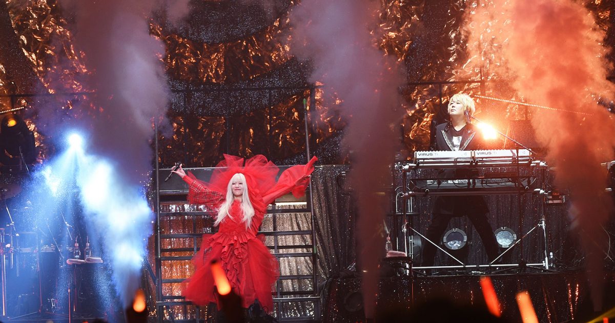 fripSideの過去、現在、未来が繋がる――熱狂の一夜となった“fripSide