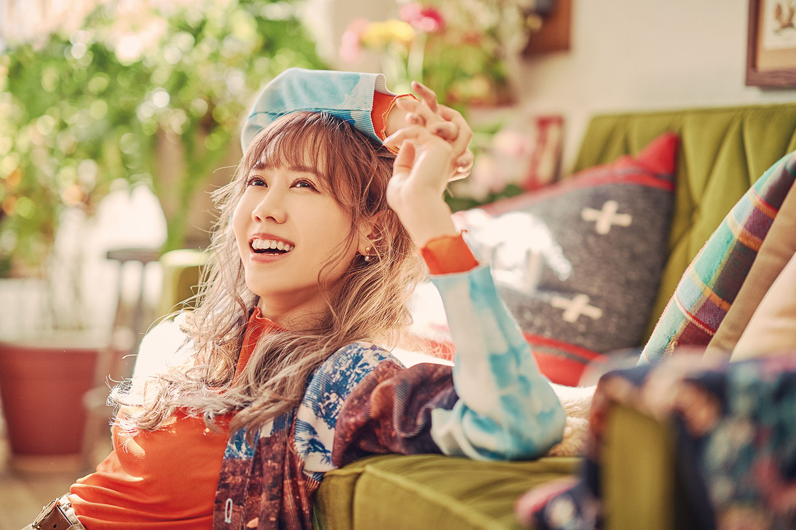 CHiCO、TVアニメ『夜桜さんちの大作戦』のEDテーマ「fam!」は大塚 愛書き下ろし曲！今作、そしてソロ活動1年の今の想いを聞いた。 - 画像一覧（4/5）