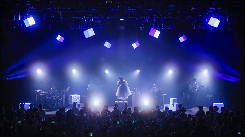 やなぎなぎ、新作アルバム『ホワイトキューブ』を携えた国内ライブツアーファイナル公演のオフィシャルレポートが到着！