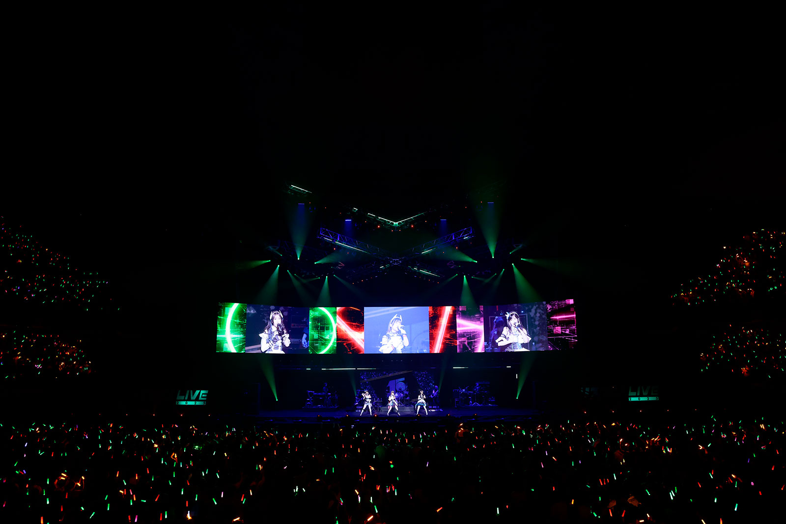 アイドルマスター シャイニーカラーズ【ストレイライト】、ASCA、オーイシマサヨシ、結束バンド、KOTOKO、TrySail、halca、FLOWの熱演で終幕！“リスアニ！LIVE 2025”最終日となるSUNDAY STAGE 速報レポート！ - 画像一覧（33/53）