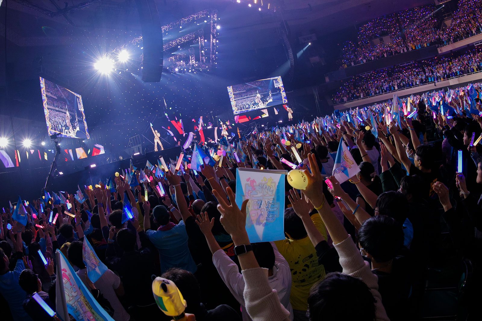 TrySail、10周年イヤーに向けて全速前進！涙とマッスルで限界を超えた初の日本武道館ワンマン“FlagShip”DAY2公演レポート - 画像一覧（6/7）