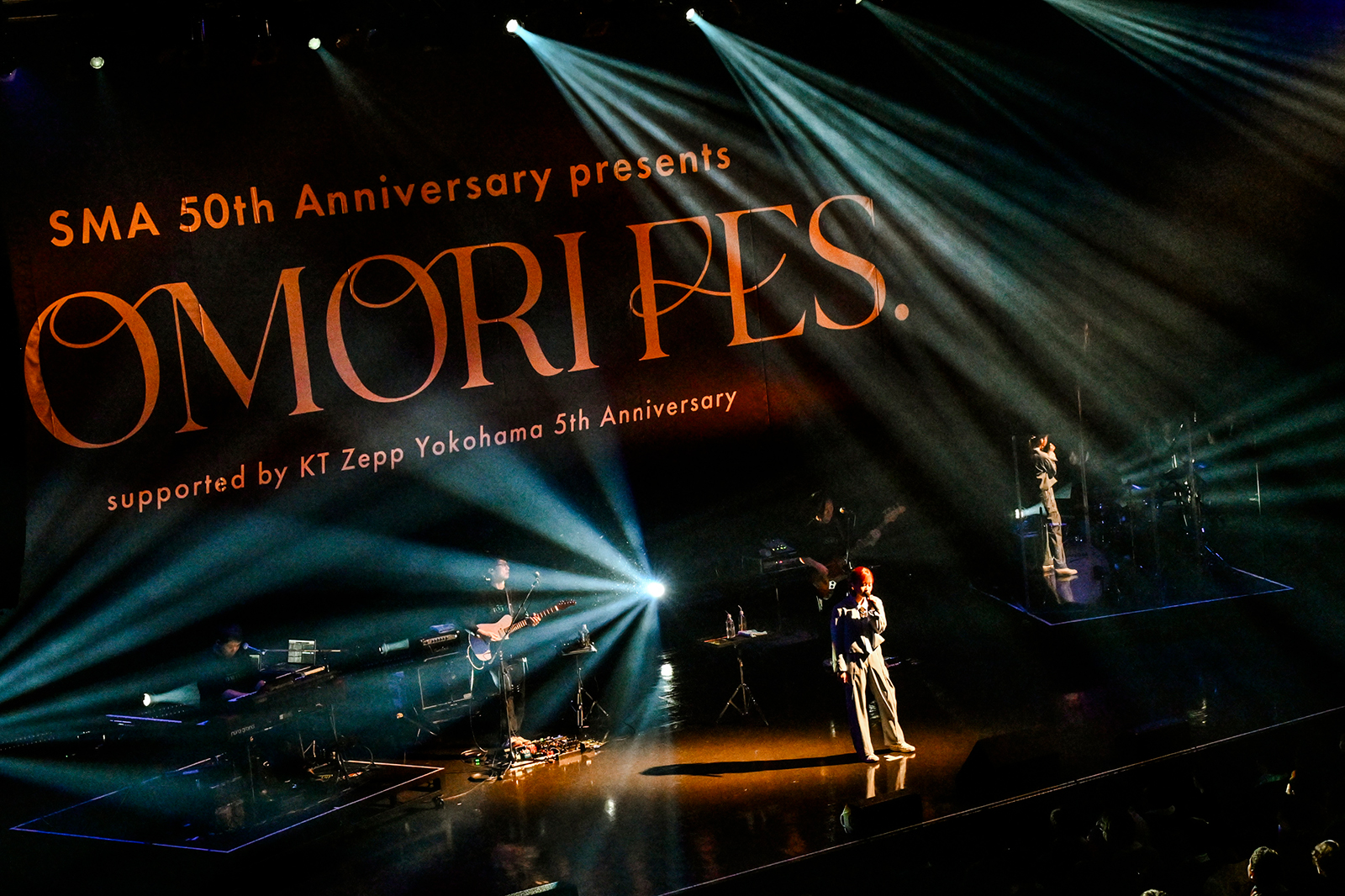 Cö shu Nie、TOOBOE、ハルカトミユキ、meiyoを迎えた楠木ともり初の対バンイベント“SMA 50th Anniversary presents「TOMORI FES.」supported by KT Zepp Yokohama 5th Anniversary”ライブレポート - 画像一覧（2/18）