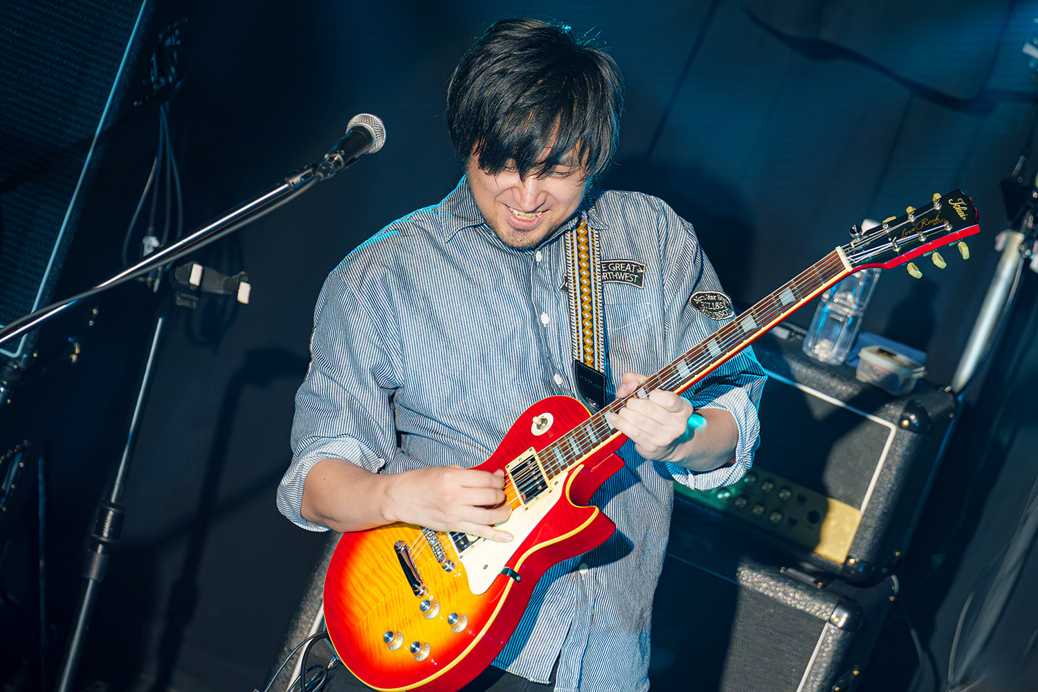 岸田教団&THE明星ロケッツが観客に民意を問う！ファン投票によってセットリストが決定するライブ“岸田教団2025年度「聖域なきセットリスト総選挙」”の様子をレポート - 画像一覧（26/27）