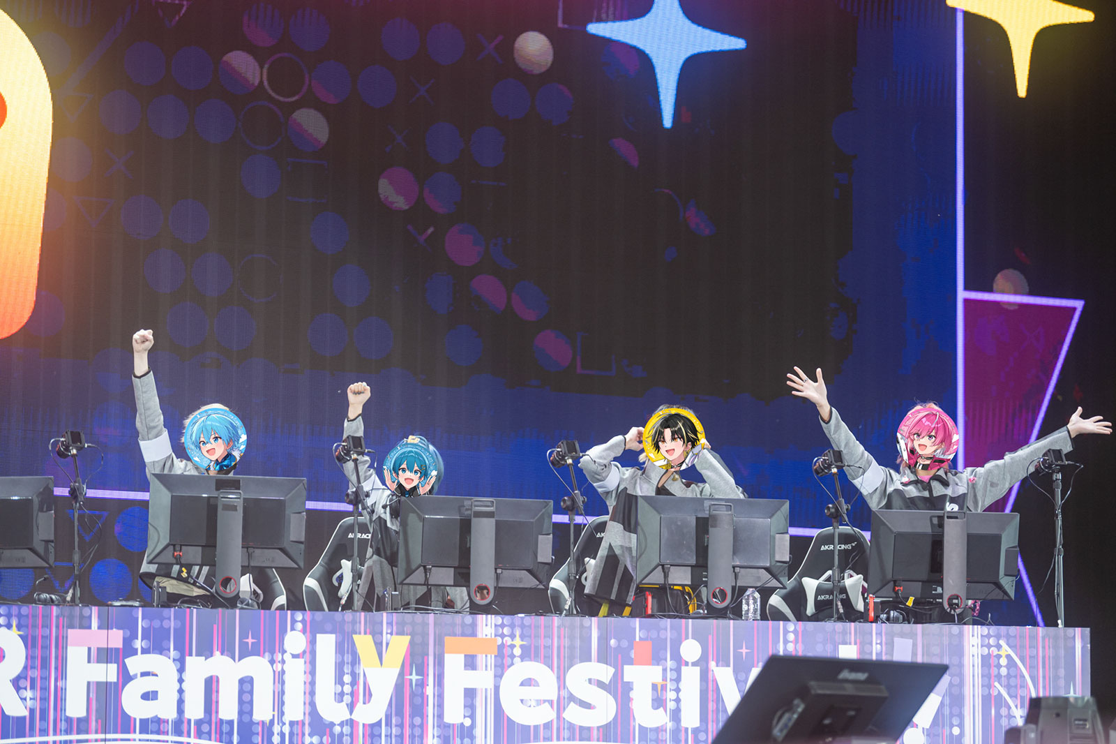 東京ドーム2DAYSにベルーナドーム3DAYS！STPR史上最大規模で行われた5グループ合同イベント“STPR Family Festival!!”で見た5グループそれぞれの魅力と個性。 - 画像一覧（7/24）