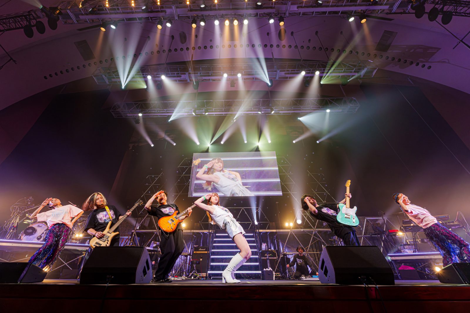 『マクロスF』シェリル・ノーム starring May’nとしての特別な一夜。“May’n 20th Anniversary Concert Gratz from MACROSS F「With you -Sheryl On Stage-」”レポート - 画像一覧（1/7）