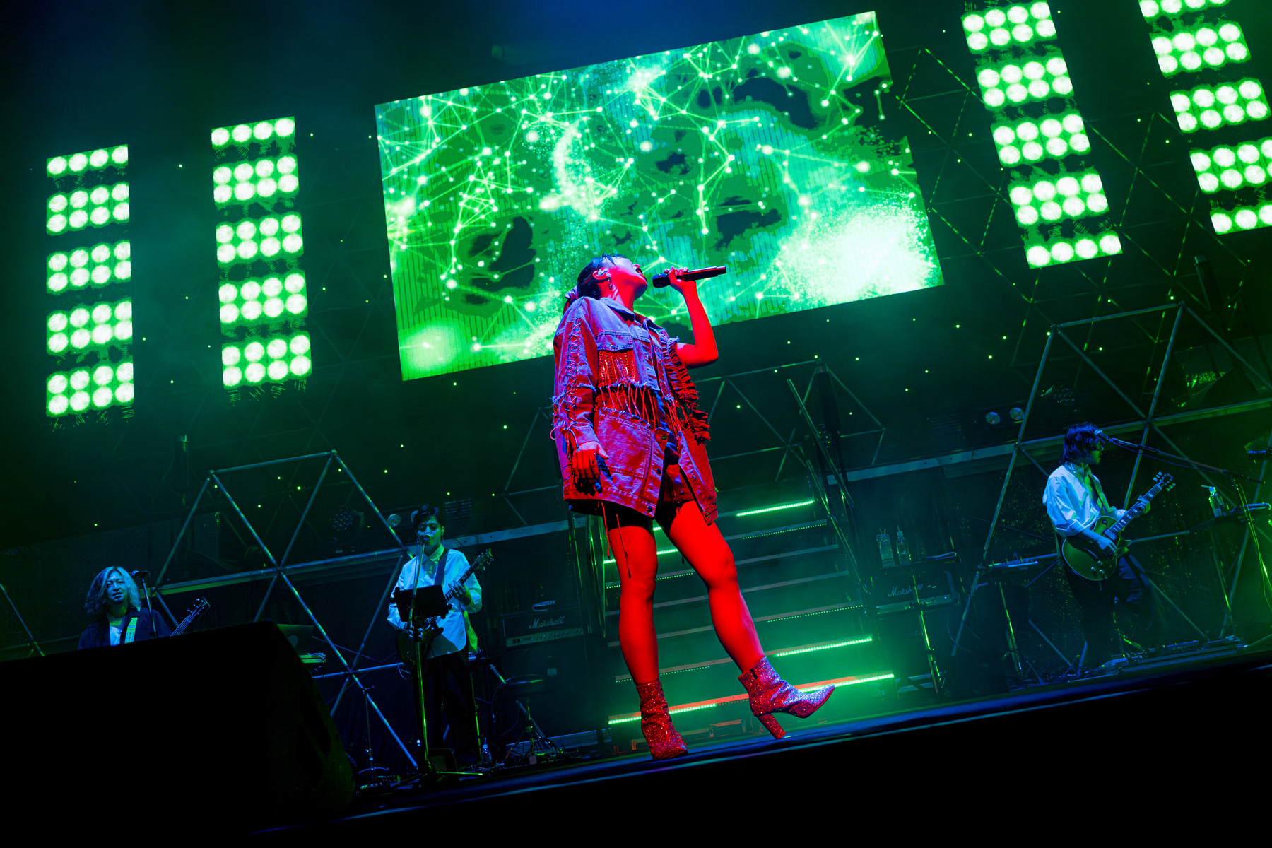 May’n デビューから20年の集大成、そしてこれからも彼女は輝き続ける。“May’n 20th Anniversary Concert Gratz from MACROSS F「With you -May’n Space-」”レポート - 画像一覧（7/8）