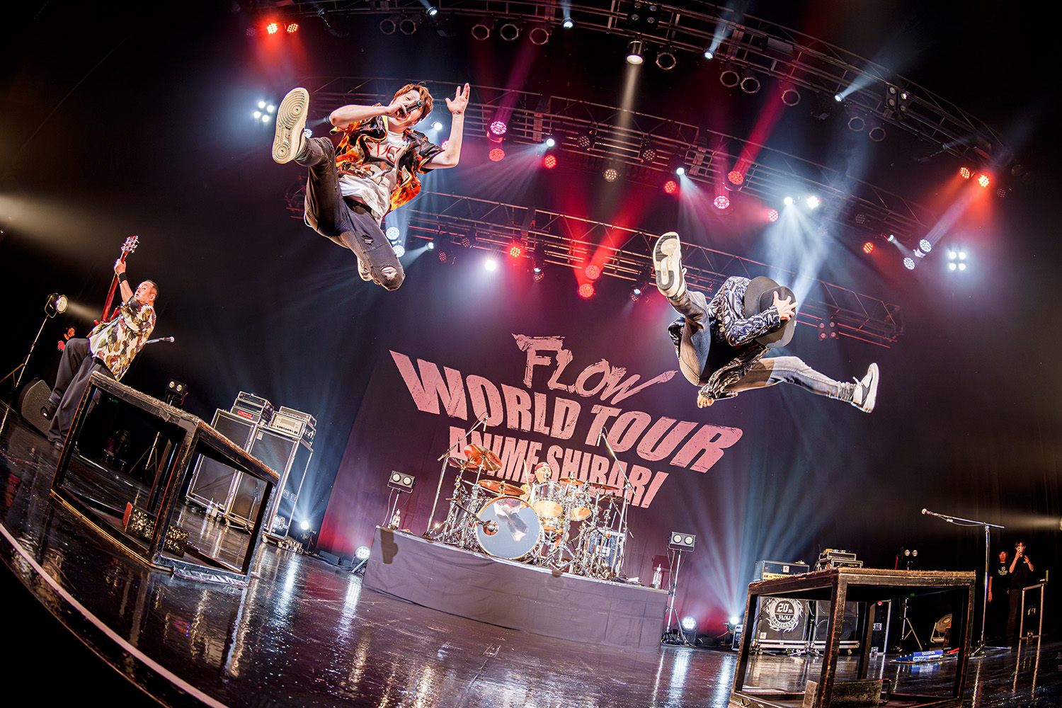世界を駆け巡りアニソンを歌うロックバンド・FLOWが日本で見せた新たな景色！＜FLOW WORLD TOUR “ANIME SHIBARI 2024-2025”＞日本凱旋公演ツアー最終日の様子をレポート - 画像一覧（5/21）