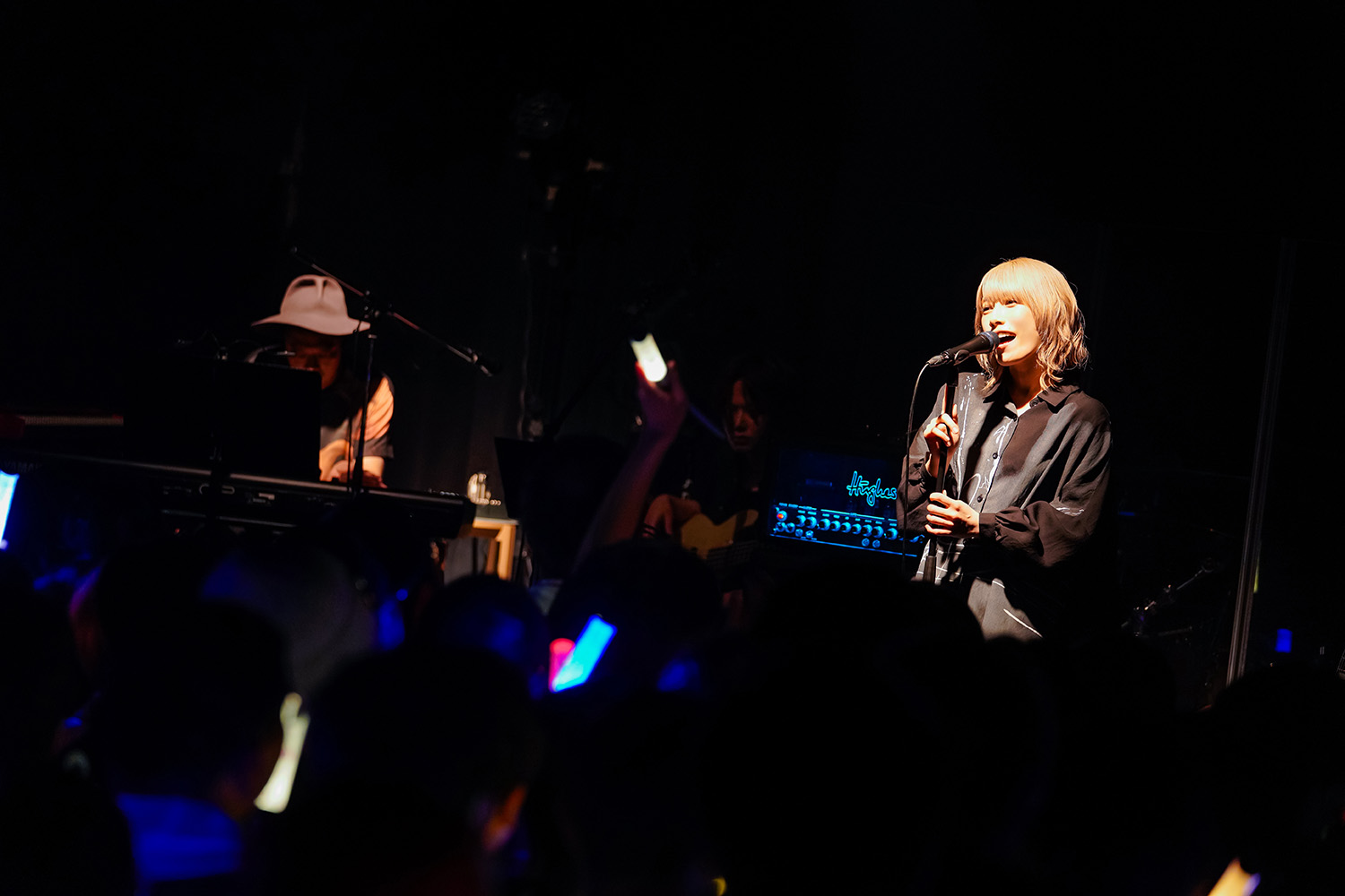 “憑依系シンガー”佐々木李子が自らの軌跡を胸に新たな“物語の続き”へと進む――約2年ぶりとなるワンマンライブ“I’m RICO.”を振り返る - 画像一覧（12/16）