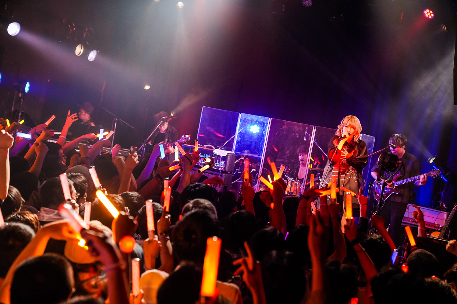 “憑依系シンガー”佐々木李子が自らの軌跡を胸に新たな“物語の続き”へと進む――約2年ぶりとなるワンマンライブ“I’m RICO.”を振り返る - 画像一覧（9/16）