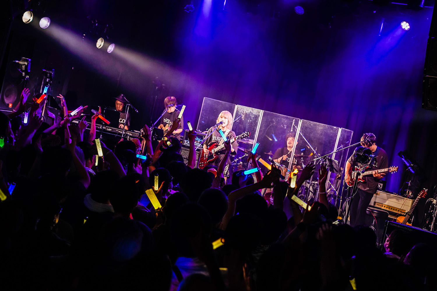 “憑依系シンガー”佐々木李子が自らの軌跡を胸に新たな“物語の続き”へと進む――約2年ぶりとなるワンマンライブ“I’m RICO.”を振り返る - 画像一覧（6/16）