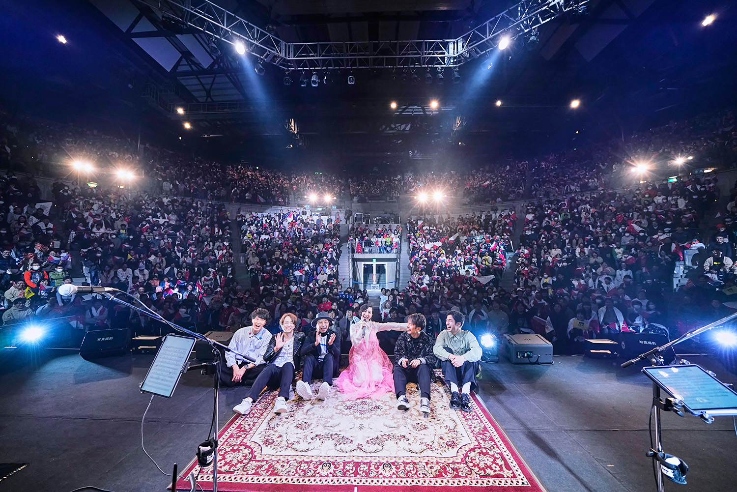 坂本真綾IDS!アイドリングストップ！20周年 Special LIVE“Thanksgiving～これからもよろしく～”オフィシャルライブレポート - 画像一覧（1/10）