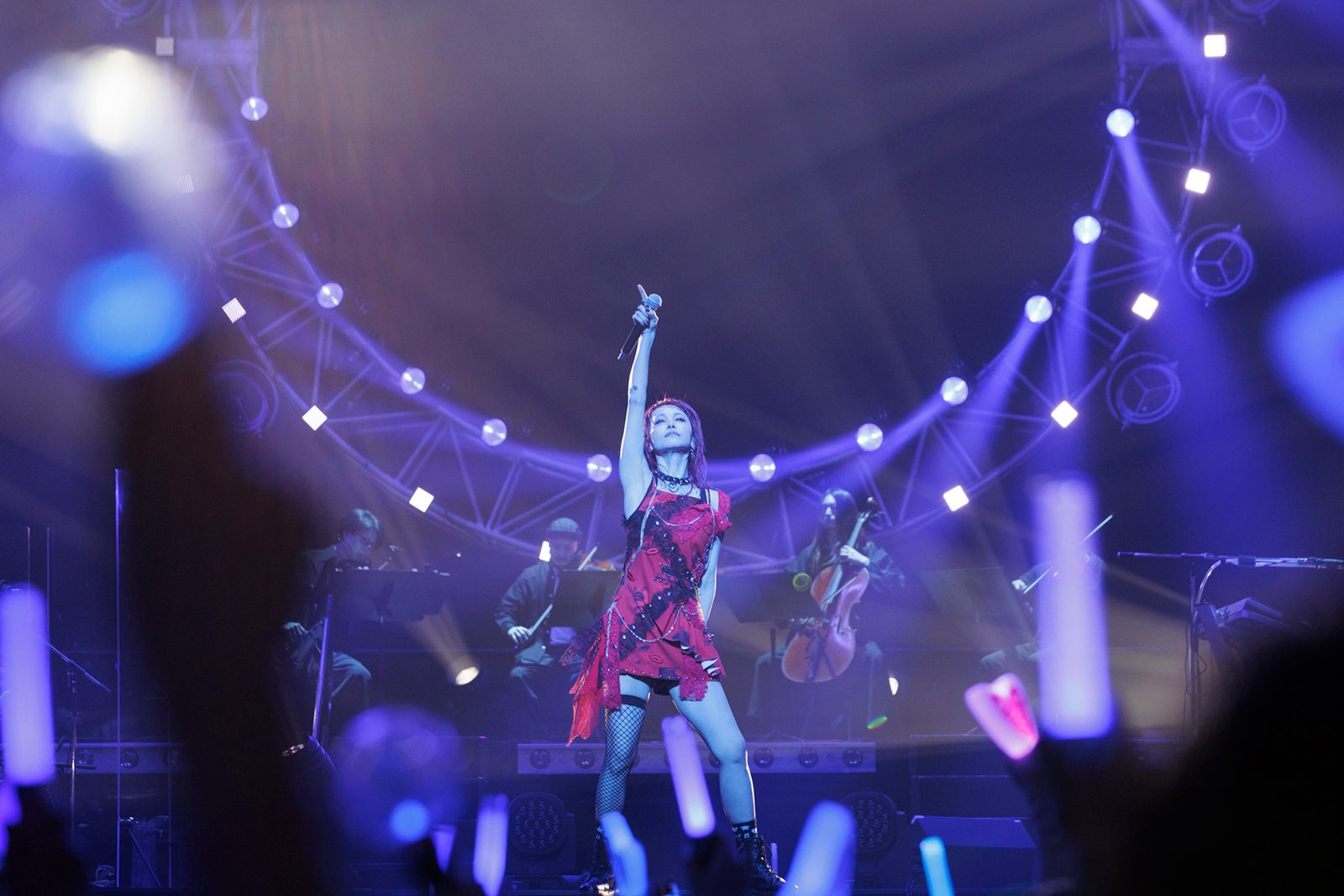 LiSAが聖地・日本武道館で様々な想いを胸に、“音楽で1つに”なった日