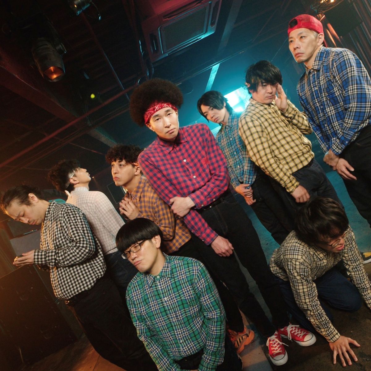 REAL AKIBA BOYZ、自ら歌うオリジナル楽曲で“新章”始動！ 第一弾「底辺ディスコ」配信開始&MV公開