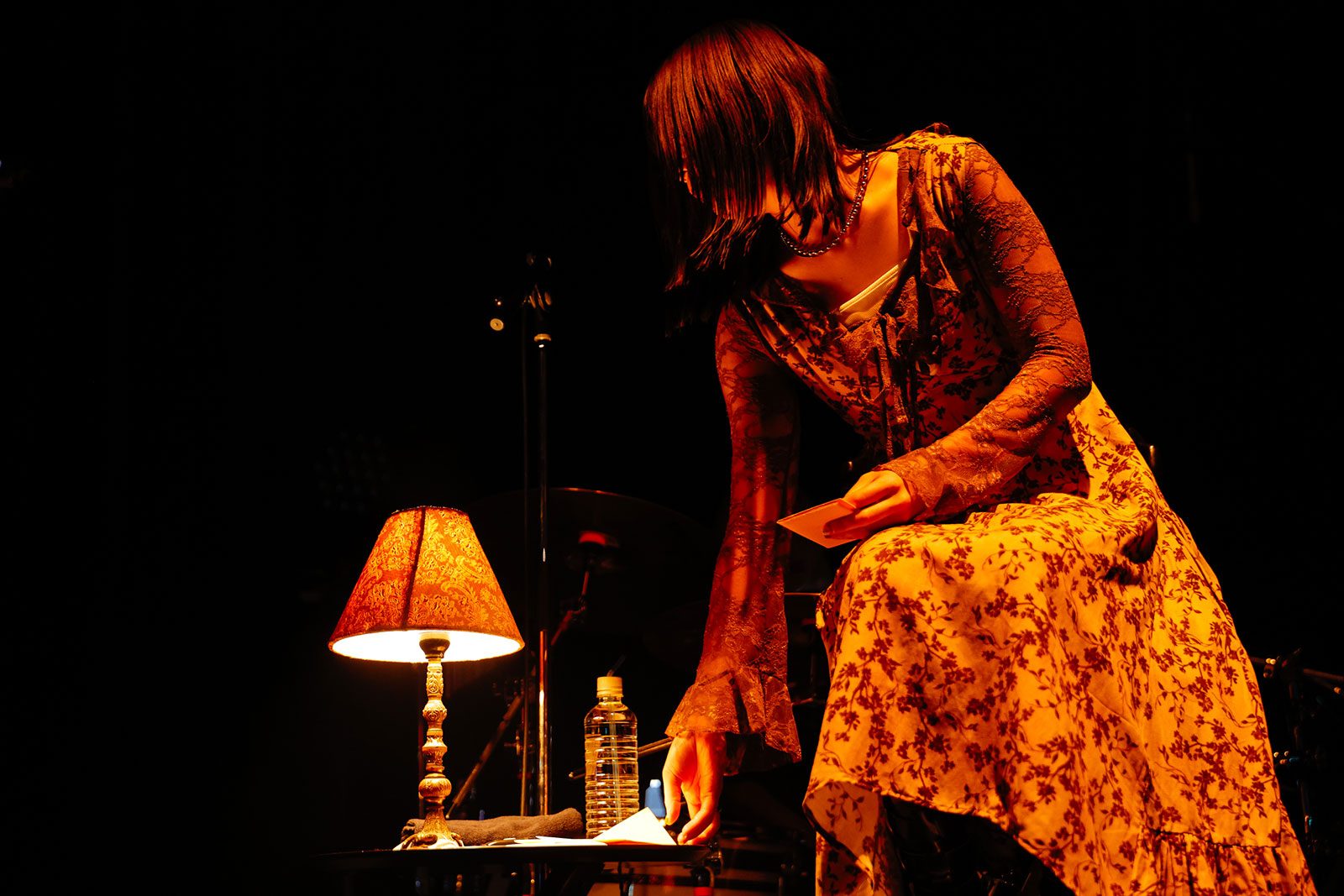 音楽の旅をテーマに朗読と歌唱で1つのストーリーを紡ぎ出す――東名阪ツアー＜Myuk Live Tour 2025 Message from “Marie”＞ファイナル公演の様子をレポート - 画像一覧（6/8）