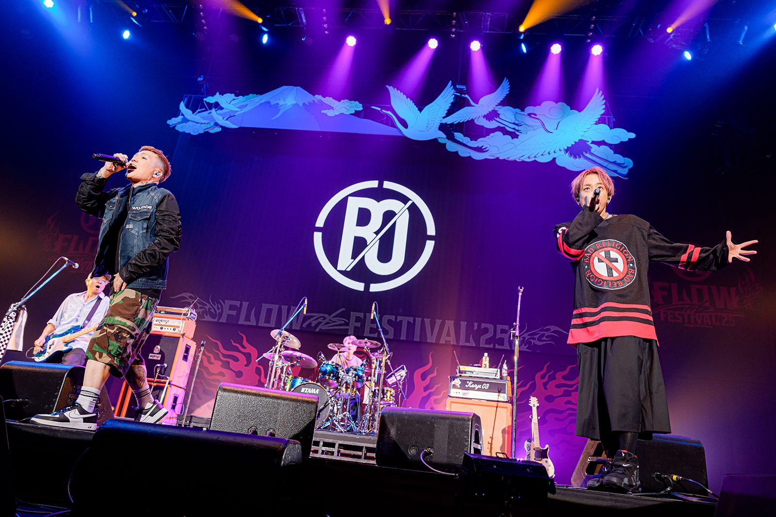 どこを切り取ってもすべてがクライマックス並みの盛り上がりに！FLOW主催のアニソンロックフェス“FLOW THE FESTIVAL”2日間の模様をレポート！ - 画像一覧（19/27）