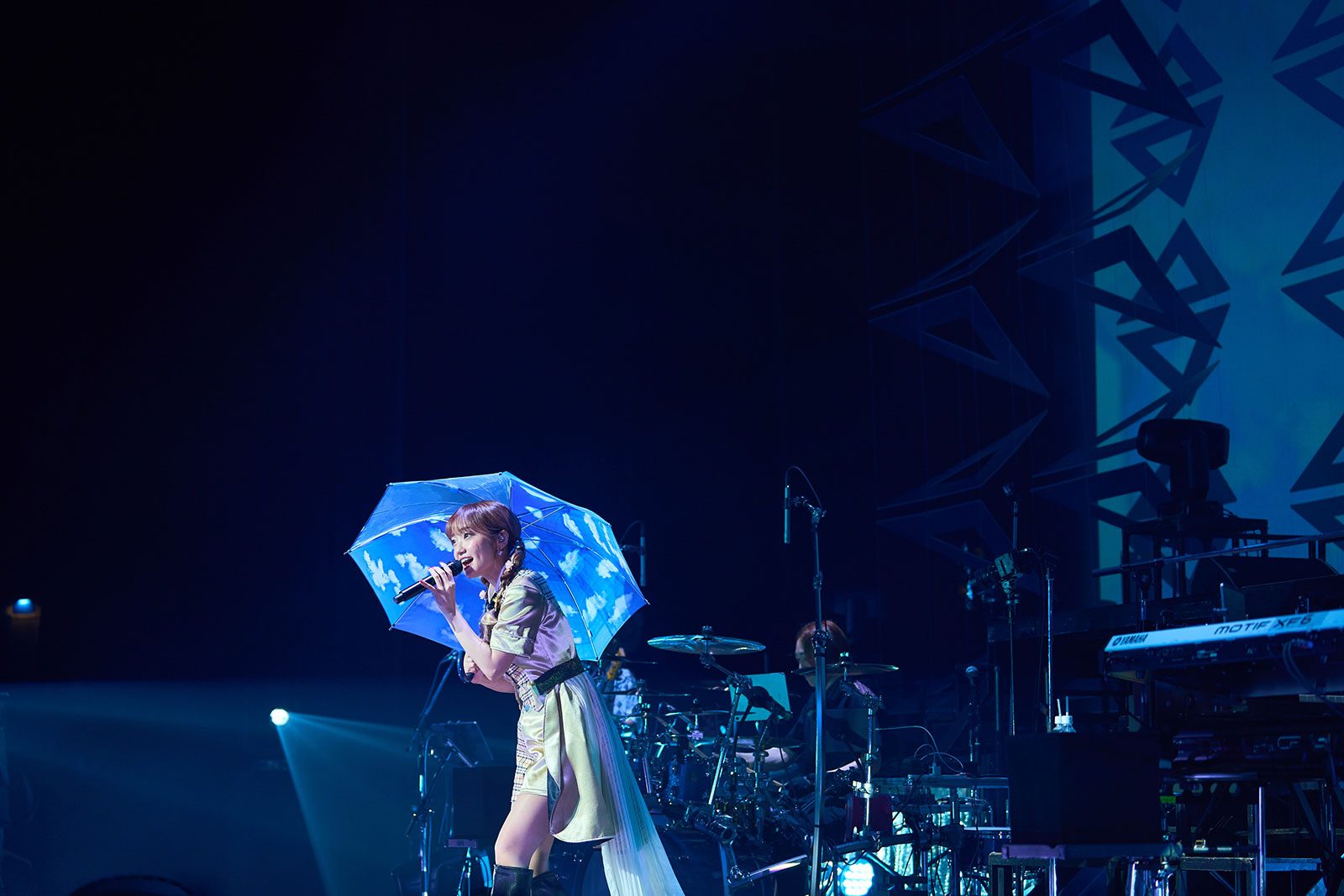 10年間の歩みを凝縮した、色鮮やかな「ベストライブ」に！“大橋彩香