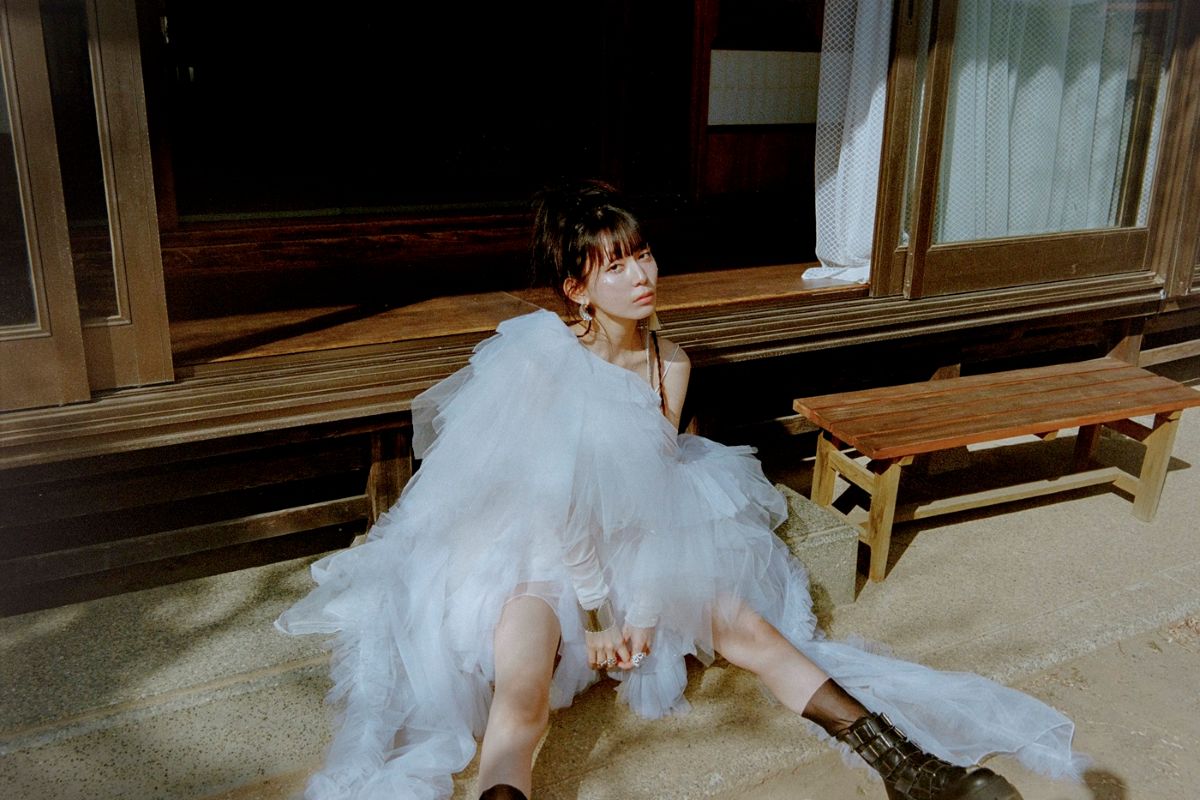 ナナヲアカリ、7月23日発売『わたなれ』OPテーマ「ムリムリ進化論」の収録内容が解禁＆アニメ描き下ろしジャケット公開！