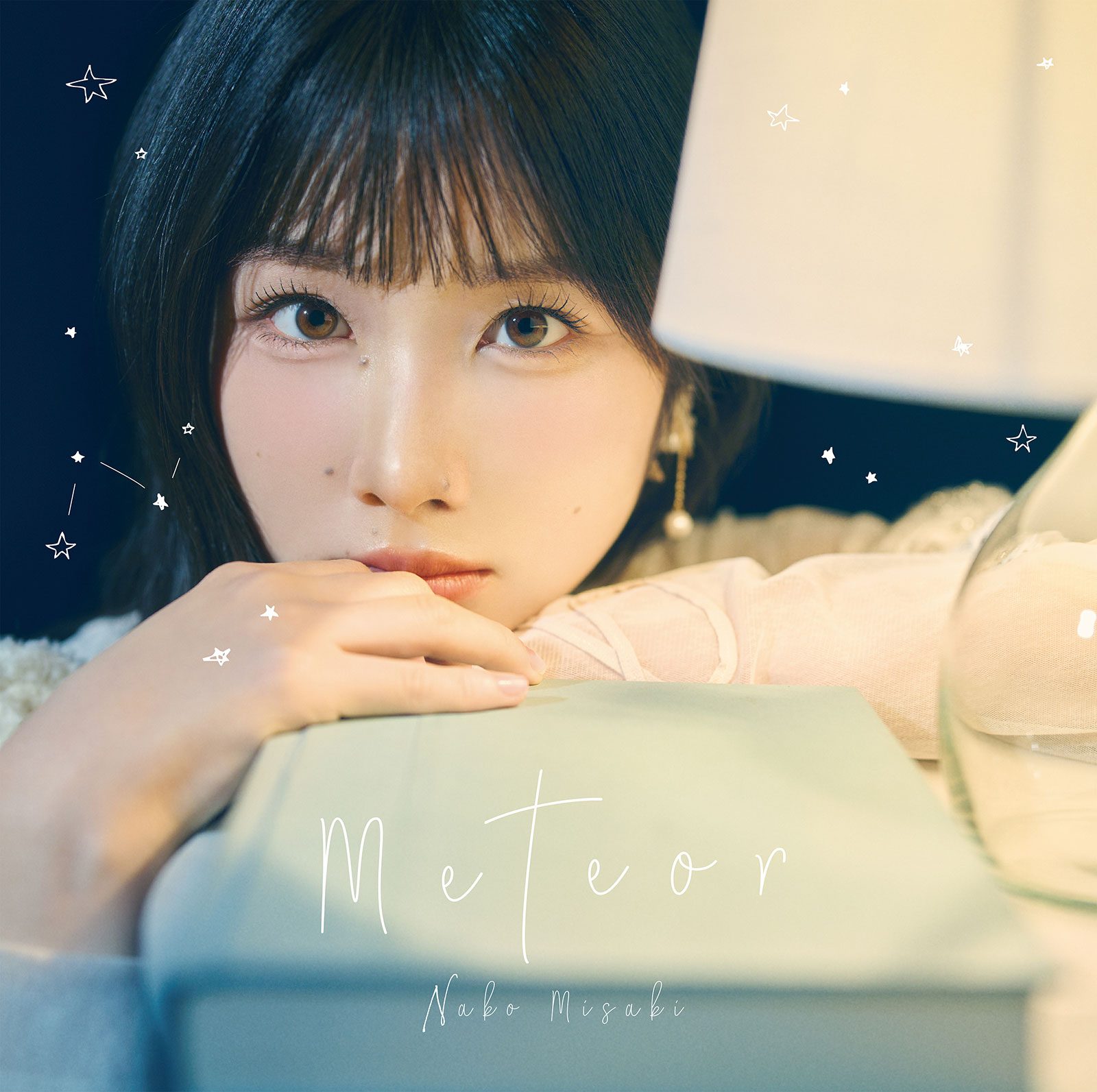 「やっとスタートラインに立って、自分の歌とも向き合えているなと思います」――岬なこ、新たな扉を開くニューシングル「Meteor」リリースインタビュー！ - 画像一覧（2/5）