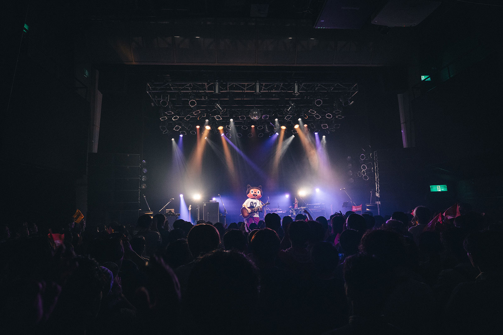 ぼっちぼろまる、主催ライブ“ぼろぼろ金メダル”完遂！弾き語り＆バンドの2編成で大いに楽しませたファイナル公演レポート - 画像一覧（9/9）
