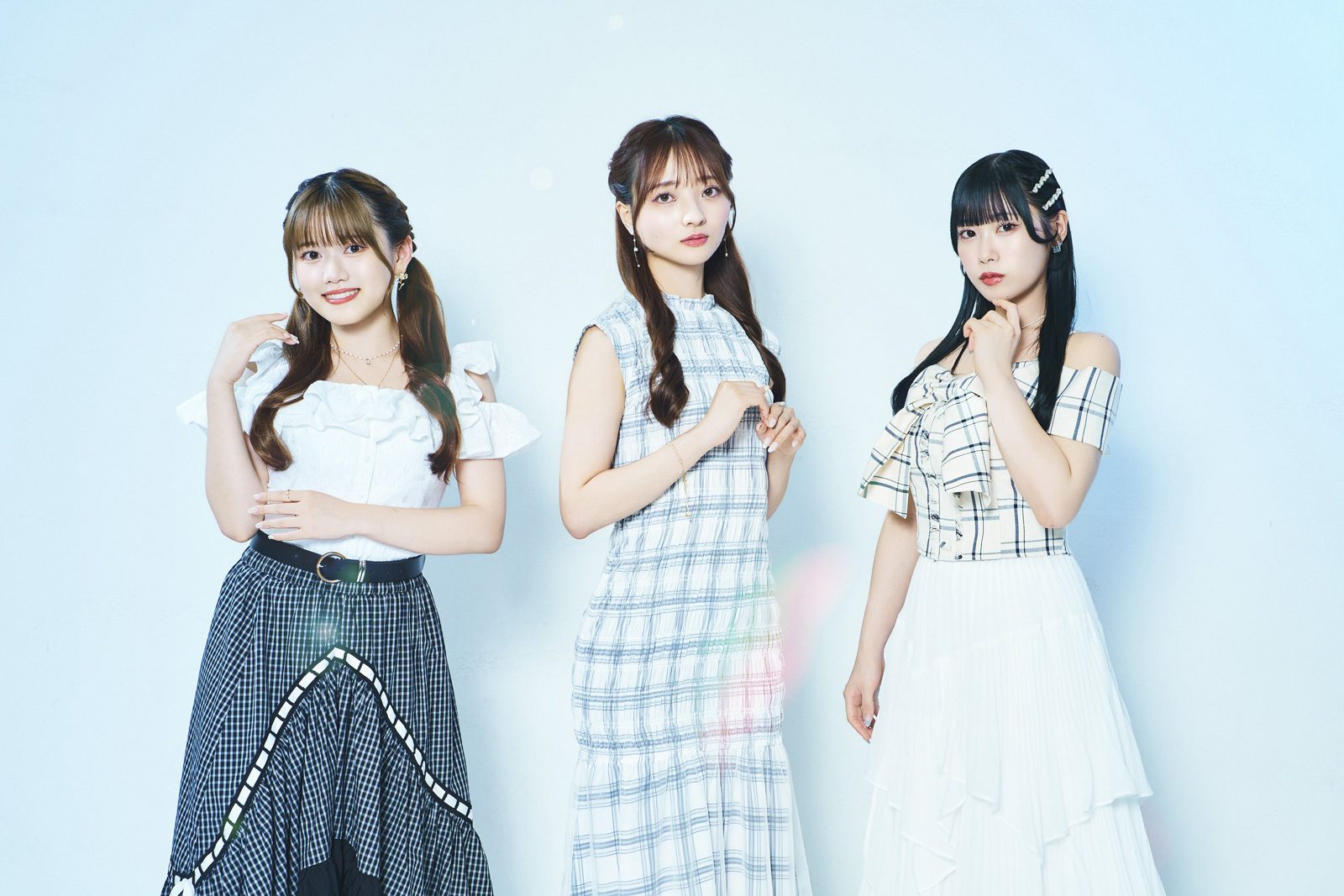 ClariS第3章初のシングル「Umitsuki」リリース！クララ、エリー、アンナが語る“今のClariS”を撮りおろし写真と共にお届け！ - 画像一覧（11/13）
