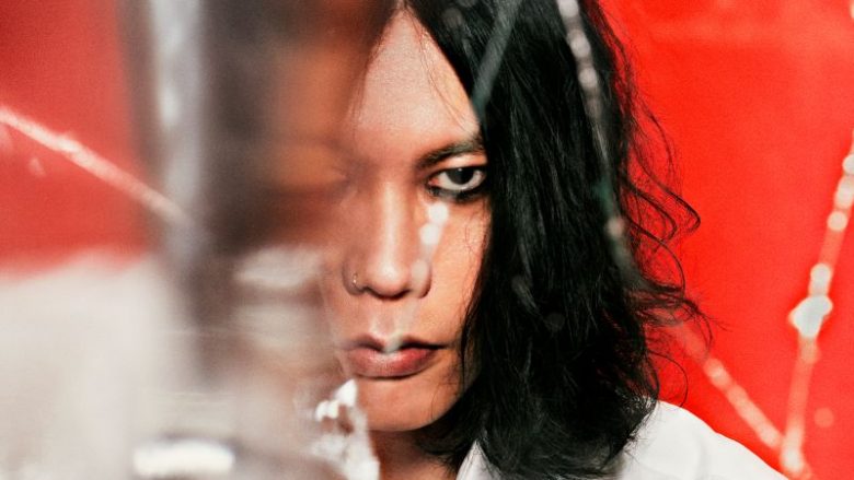 米津玄師、劇場版『チェンソーマン レゼ篇』主題歌「IRIS OUT」MV公開！