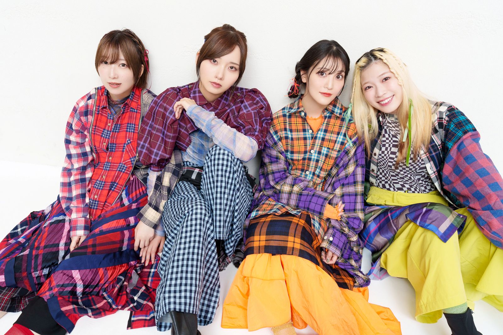 『帝乃三姉妹は案外、チョロい。』キャラソンミニアルバムリリース！日向未南×天海由梨奈×古賀 葵×青山吉能撮りおろし&キャストトーク！ - 画像一覧（5/11）