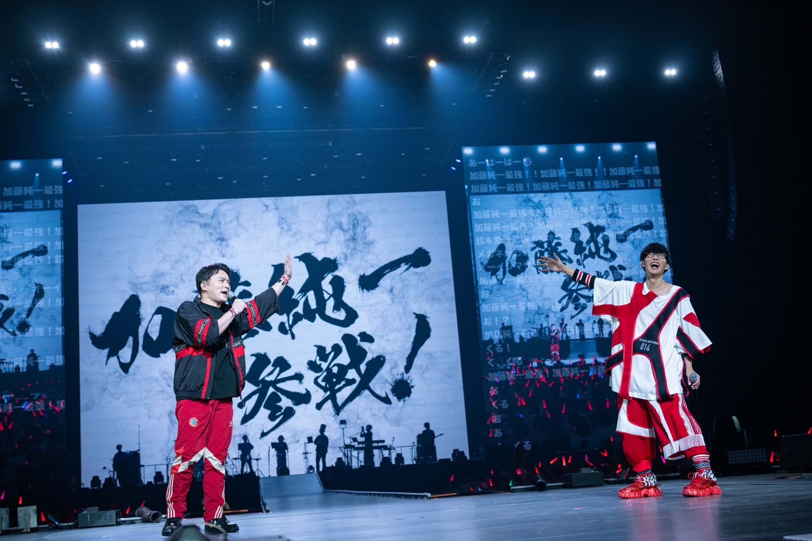 多彩なゲストを迎え、ヒット曲たっぷりの大盤振る舞い！ 2日間でガラリと違うセットリストと豪華な演出で、自身の“アニソン人生”をファンと辿り、未来に繋げた“オーイシSSA 〜オーイシマサヨシ ワンマンライブ at さいたまスーパーアリーナ〜”をレポート！ - 画像一覧（15/24）