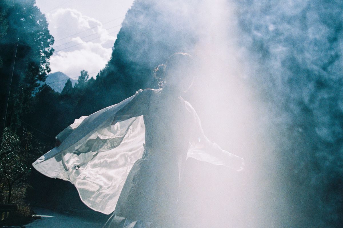 長瀬有花、TVアニメ『野生のラスボスが現れた！』EDテーマ「ミギヒダリ」配信開始！