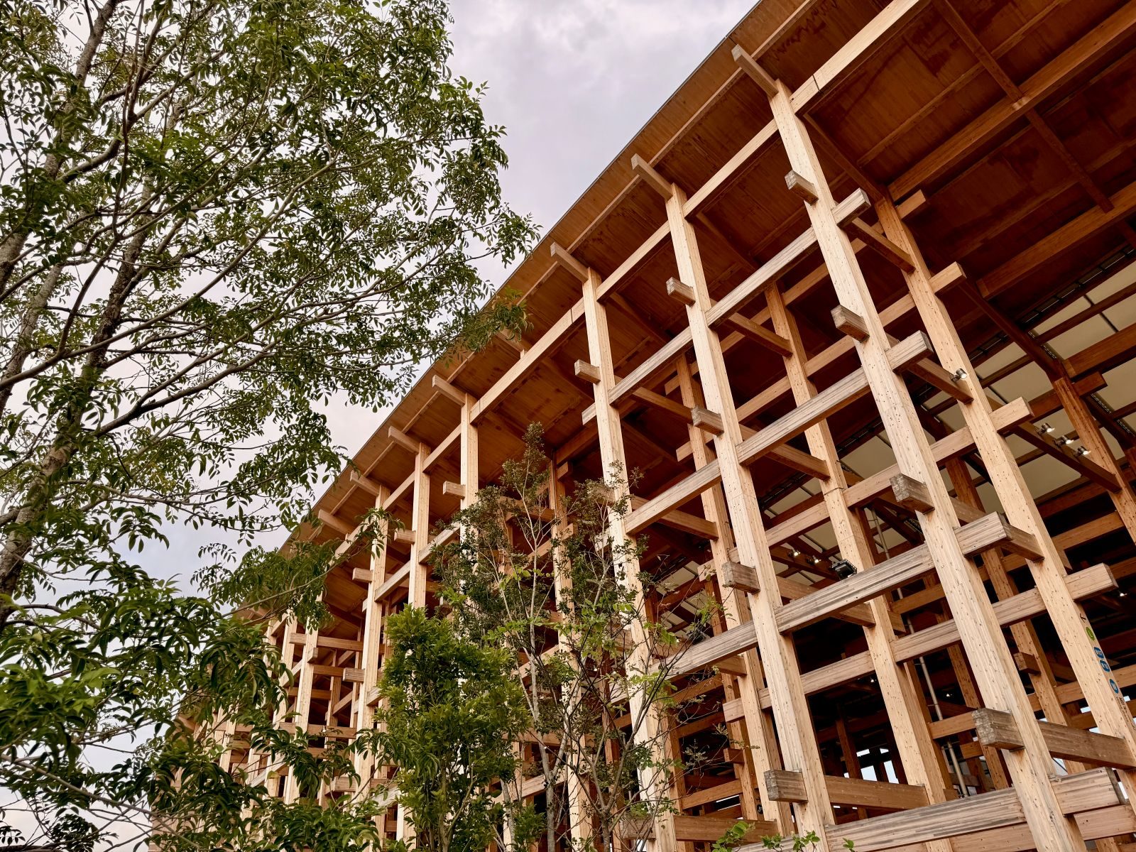 【連載】畑 亜貴「旅の空にてアニソン日和」第10回：万博後の大阪で聴きたいアニソン - 画像一覧（6/7）