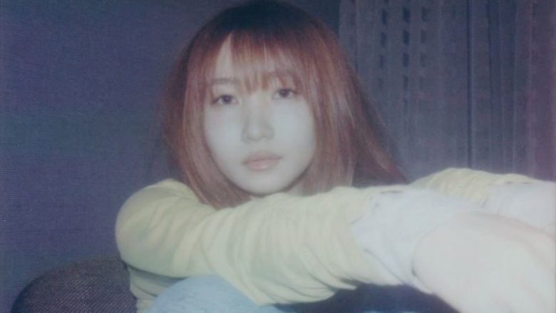 幾田りら、ニューアルバム『Laugh』12月10日配信リリース＆1月14日CDリリース決定！ジャケット写真も解禁！