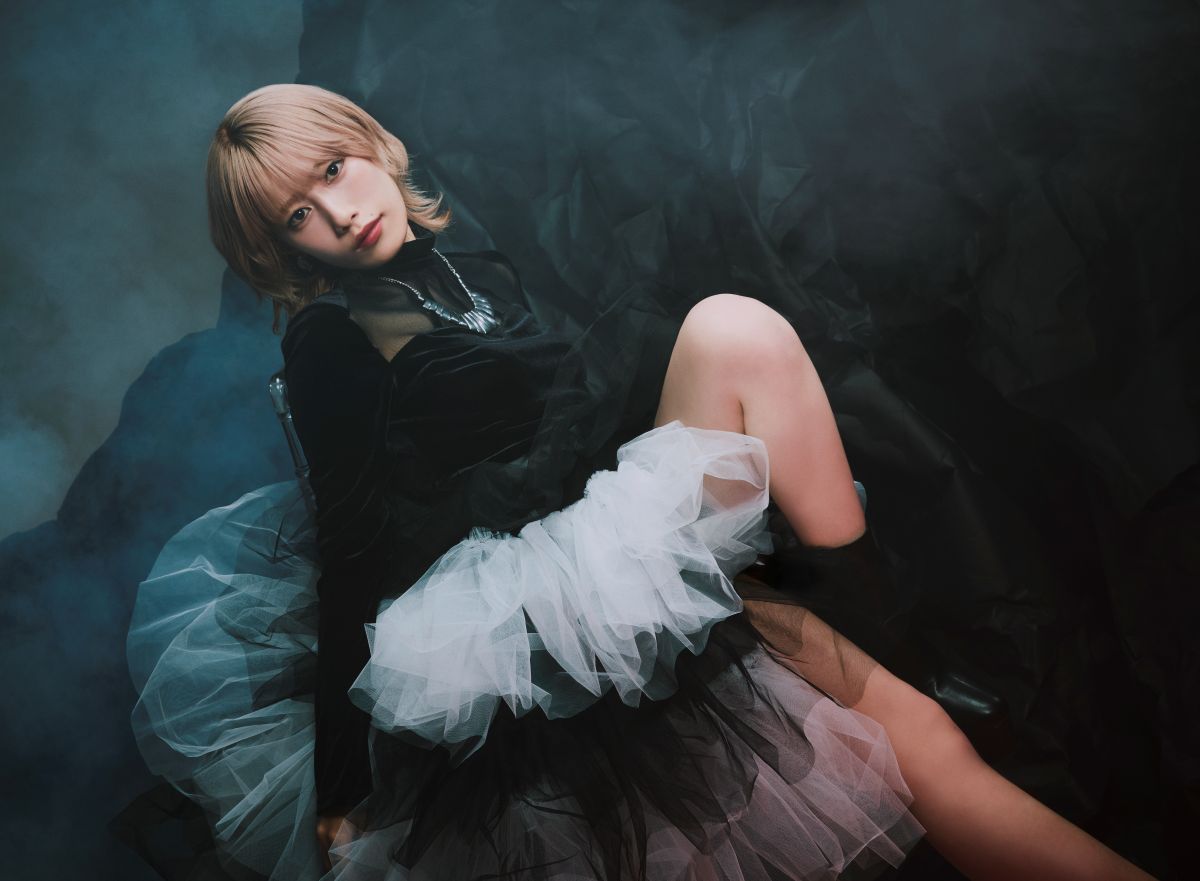 佐々木李子、全10曲すべて新曲のフルアルバム「RI PATHOS」発売決定！