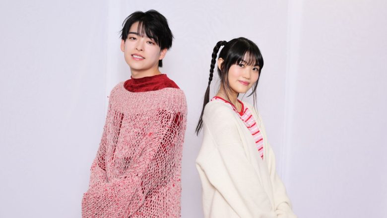 TVアニメ『多聞くん今どっち！？』がいよいよ放送スタート！本作のメインキャスト、推しに人生を捧げる高校生・木下うたげを演じる早見沙織と、“裏の顔”をもつアイドル福原多聞を演じる波多野 翔のインタビューをお届けする