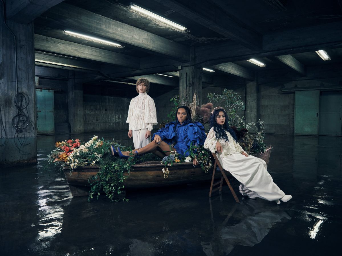 オルゴール(女王蜂introduction)[オーダーメイド] 女王蜂、New Single「PERSONAL」1月14日先行配信決定！ジャケット