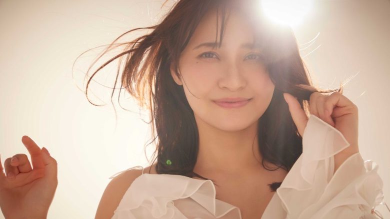 声優・歌手として活躍する中島愛、バンド編成で初夏のビルボードライブへ登場！