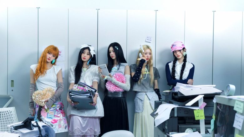 ILLIT、TVアニメ『魔法の姉妹ルルットリリィ』オープニング主題歌「Bubee」配信開始！