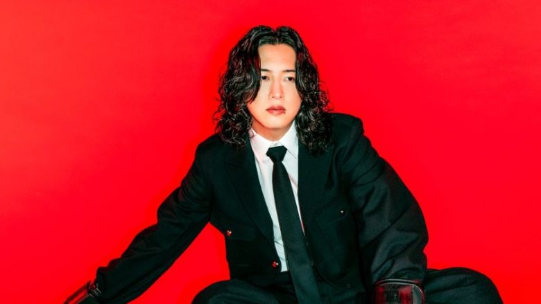 キタニタツヤ、TVアニメ『NEEDY GIRL OVERDOSE』EDテーマ「れびてーしょん」が4月12日配信開始＆ジャケット画像公開！