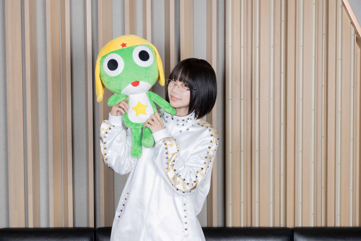 ano、新曲「貸しっぱなしデスティニー」が、6月26日全国公開『新劇場版