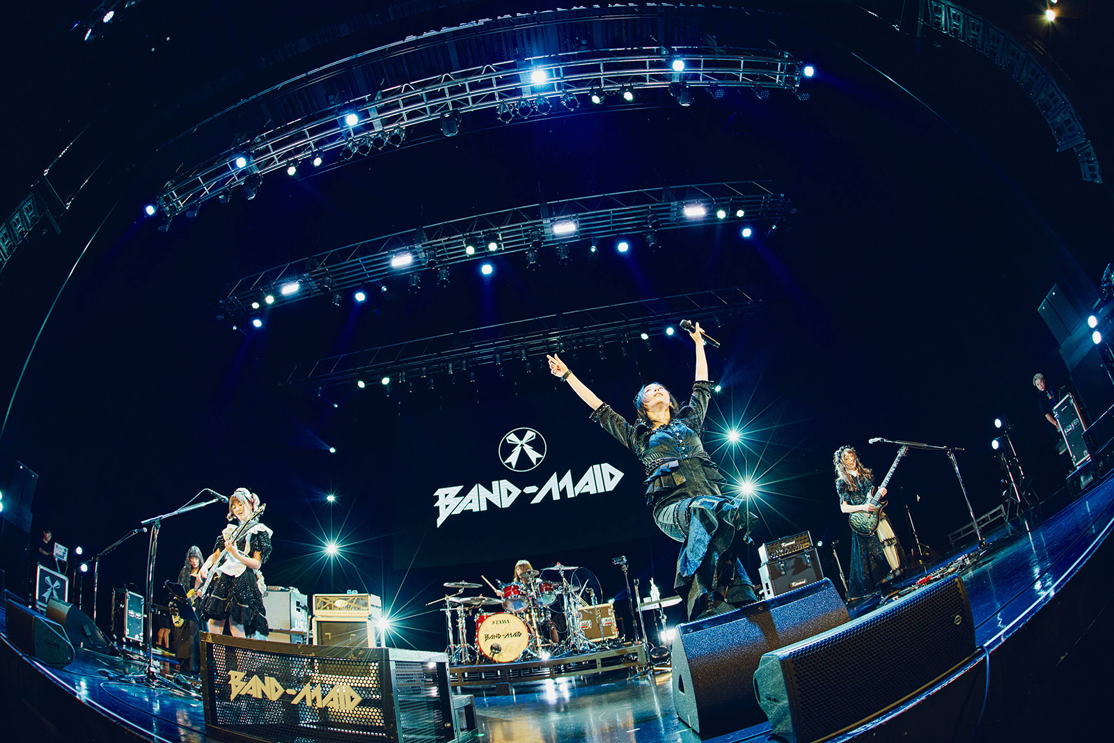 Ave Mujica、BAND-MAID、ReoNaが出演する“CENTRAL MUSIC & ENTERTAINMENT FESTIVAL 2026”DAY1公演レポート！ - 画像一覧（4/7）