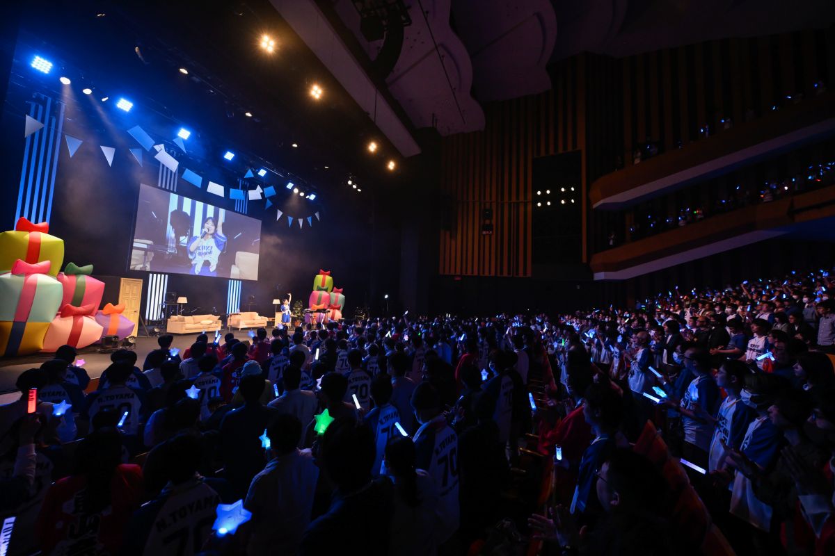 東山奈央、「東山奈央プロジェクト2026キックオフイベント〜いくぜぶどうかん！！〜」ライブレポート到着！ - 画像一覧（5/8）