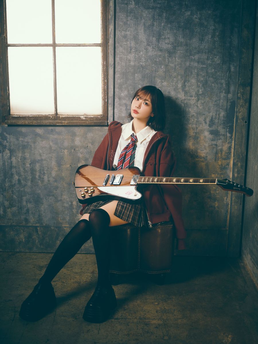 愛美、初の企画ライブ「AIMI Presents 2MAN LIVE SHOW『A-GAME』」キービジュアル公開！田所あずさ・相羽あいなとの“対戦”を表現したビジュアルに - 画像一覧（2/4）